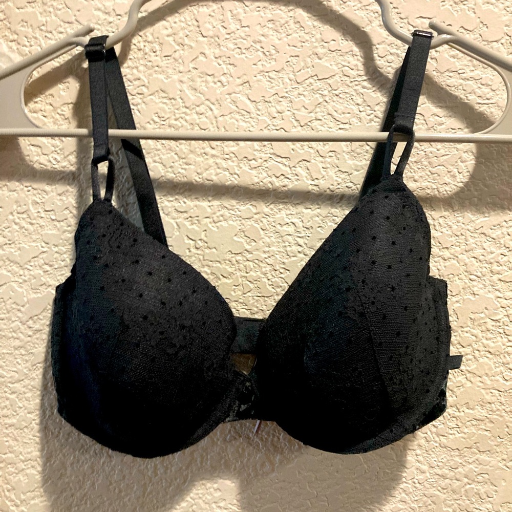 Victoria secret bras 1 for breastfeeding mammas